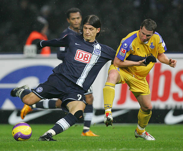 烈的竞争中 烈的竞争中